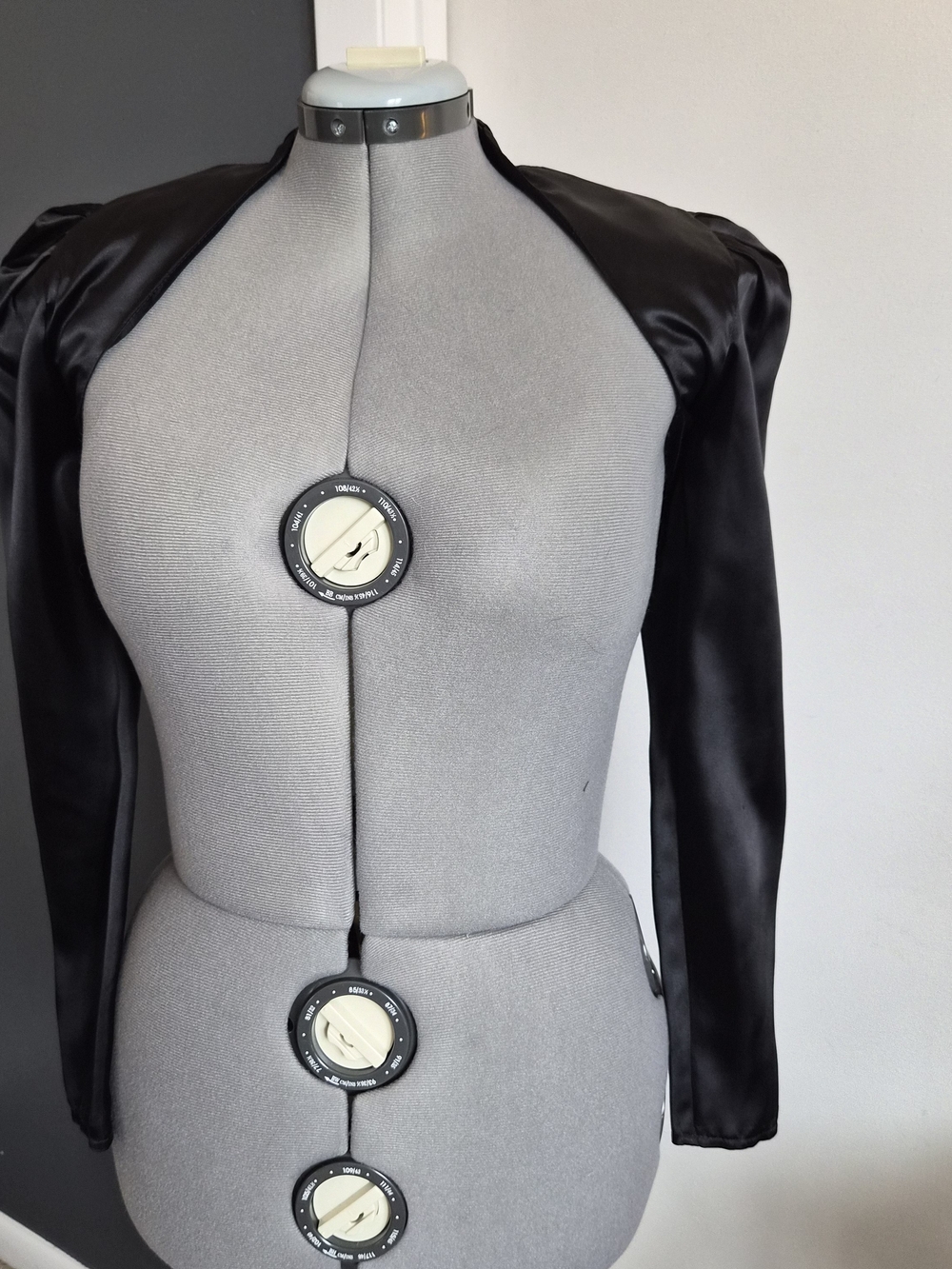 Vintage Black Satin Long Sleeve Shrug Bolero Jacket - Women's